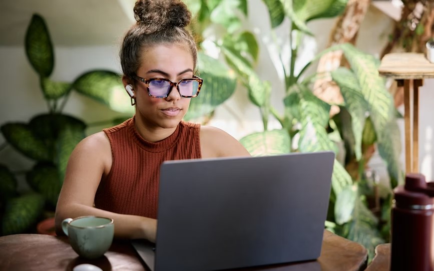 Where to Find the Best Affordable Basics Online